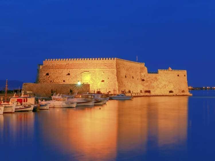 Casa Di Cleopatra - Luxurious Getaway Iraklio